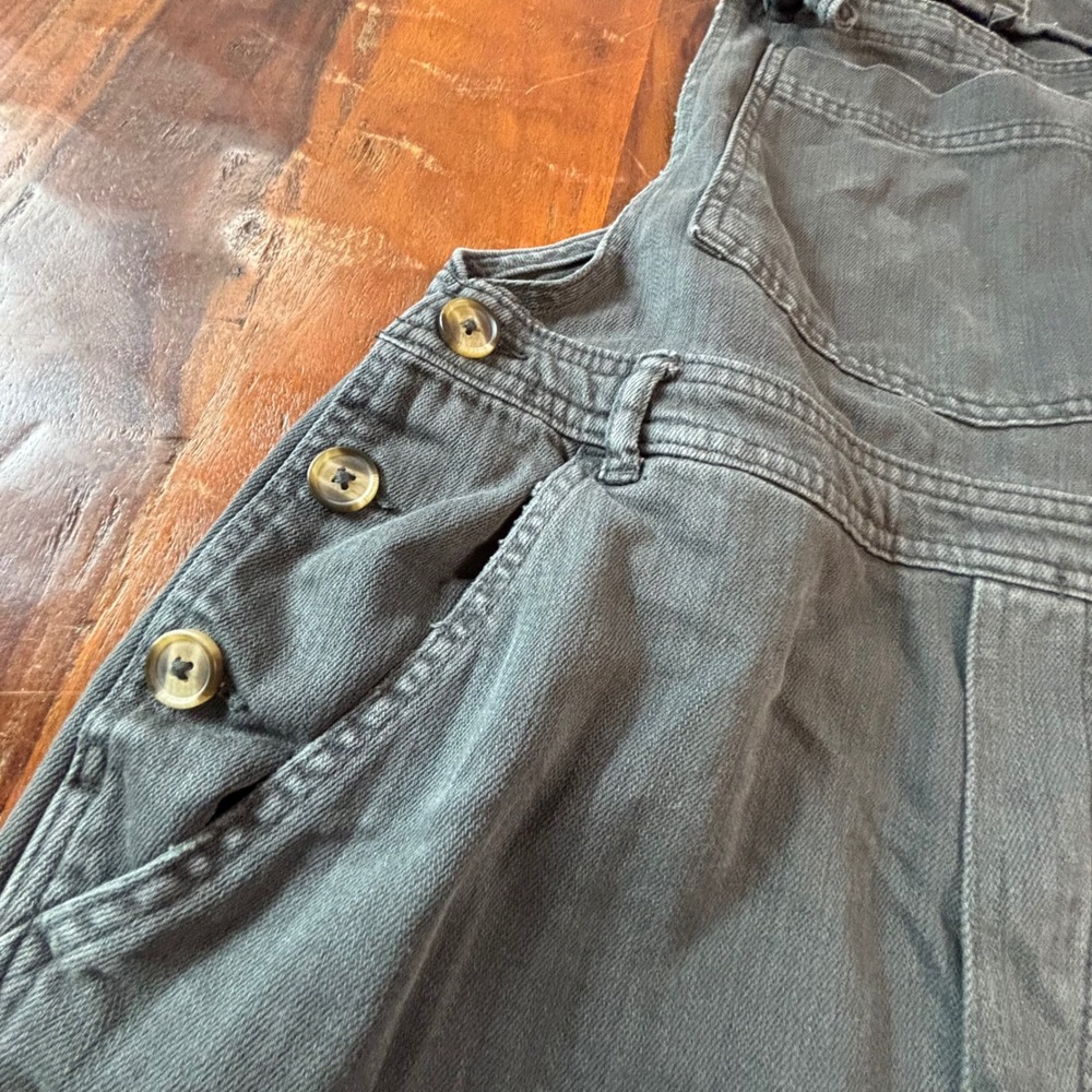 Aerie Womens Wide Leg Denim Overalls Charcoal Gray Raw Hem Button Side Bib Front - Picture 6 of 9